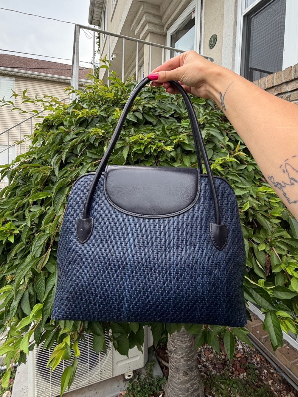 Vintage Fossil Navy Woven Leather Satchel Top Handle Shoulder Bag - Picture 3 of 6
